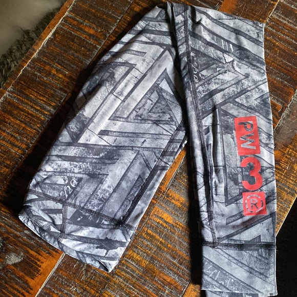 Reebok Athletic Jogging Tights - Picture 10 of 10